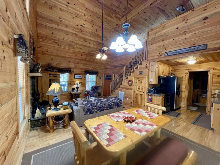 2 Bed Cabin Hot Tub Close To Helen #16 エクステリア 写真