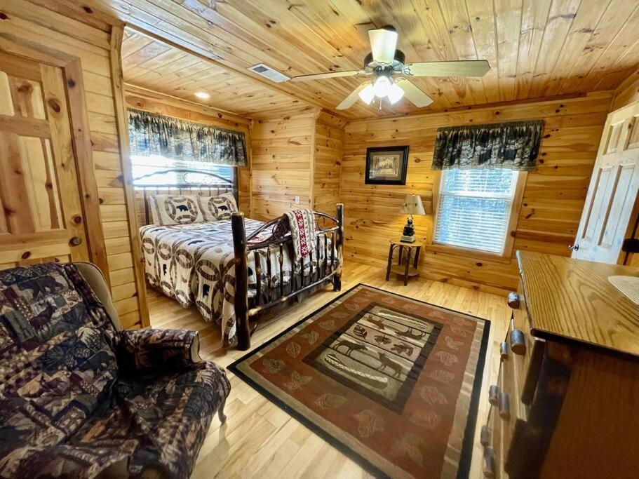 2 Bed Cabin Hot Tub Close To Helen #16 エクステリア 写真